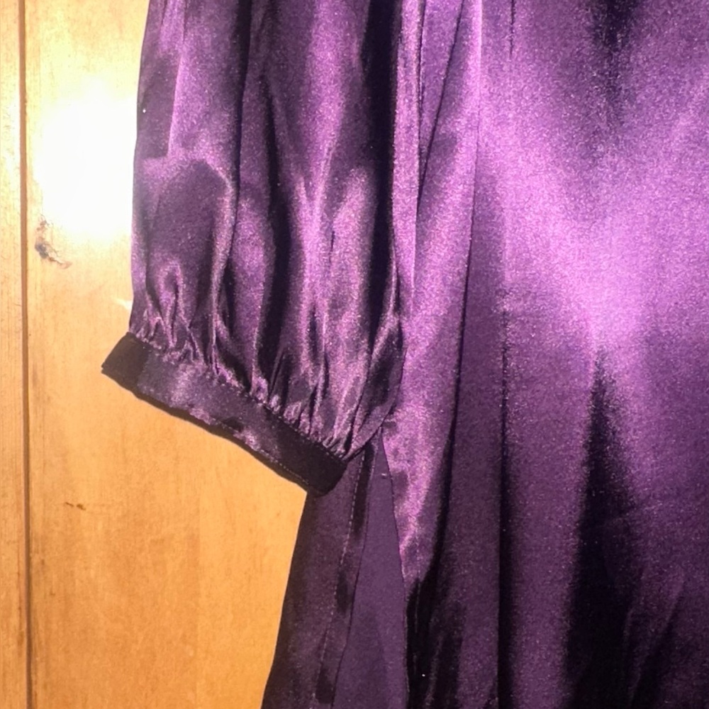 CHICOS Y2K Satin Dress/Tunic. Rich Eggplant Purple. Cowl Neck, Button Cuff